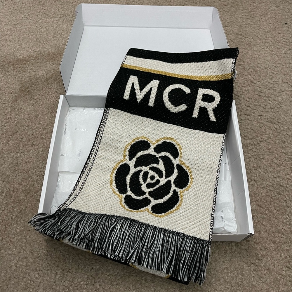 Chanel Black & White Cashmere & Wool MCR Camellia Scarf